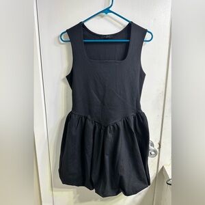 Chic Black Sleeveless Mini Dress